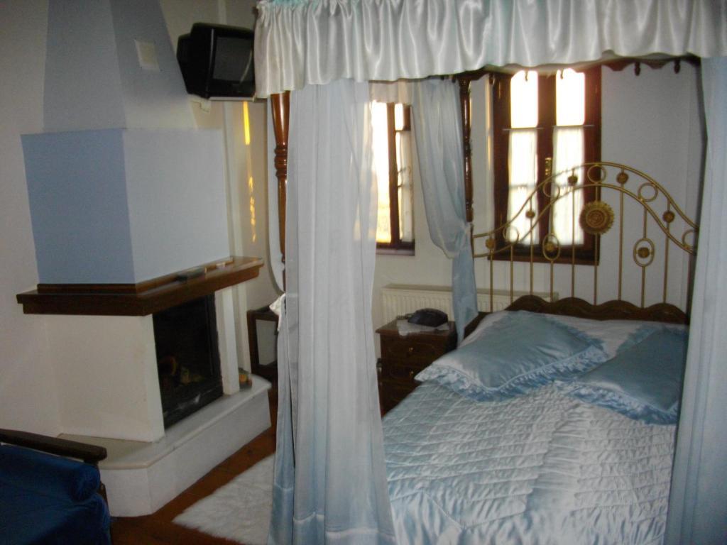 Mansion Theodora Hotel Makrinitsa Room photo